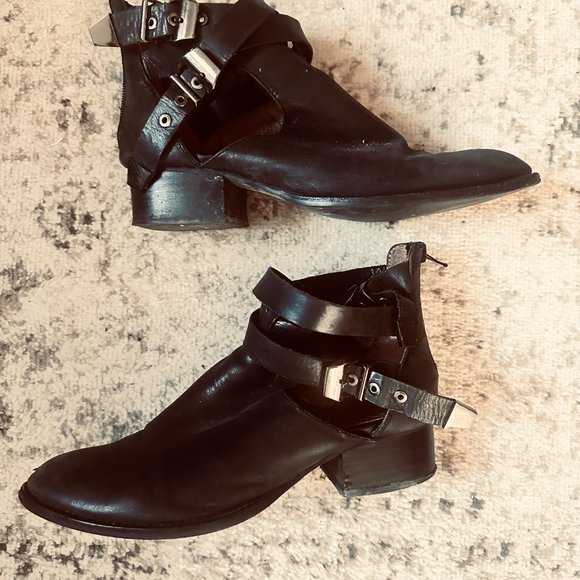 Jeffrey Campbell | Everly Black Leather Buckle Cutout Ankle Booties Size 8 - Picture 3 of 5